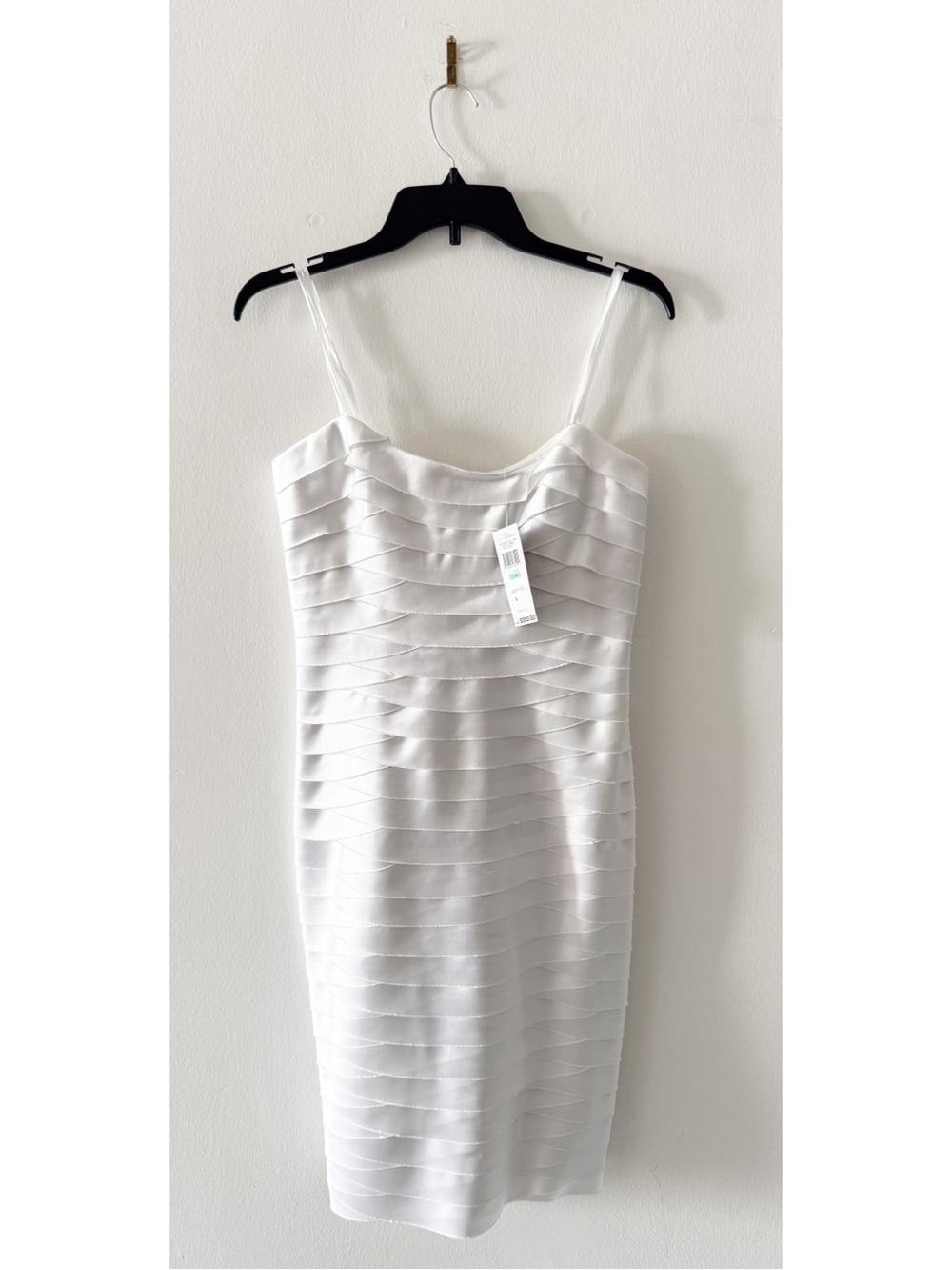 NEW BCBGMaxAzria White Satin Strapless Tiered Woven Dress Size 8
